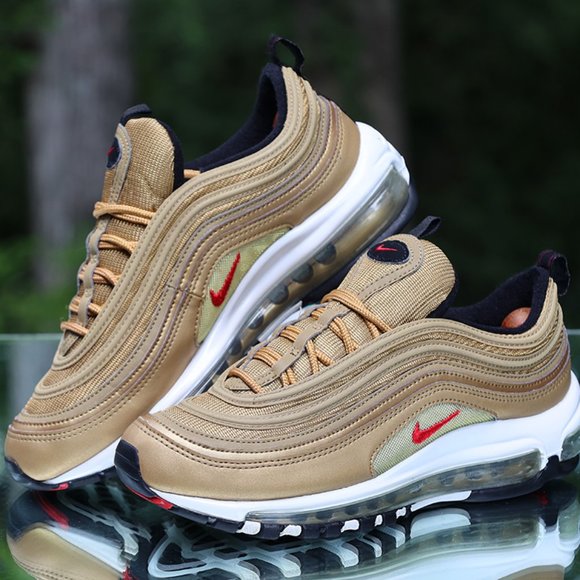 Nike Air Max 97 Metallic Gold Size 6Y - Picture 4 of 10